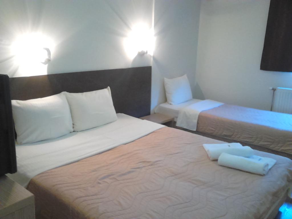 Prenociste Konstantin 2008 Hotel Ni Kamer foto