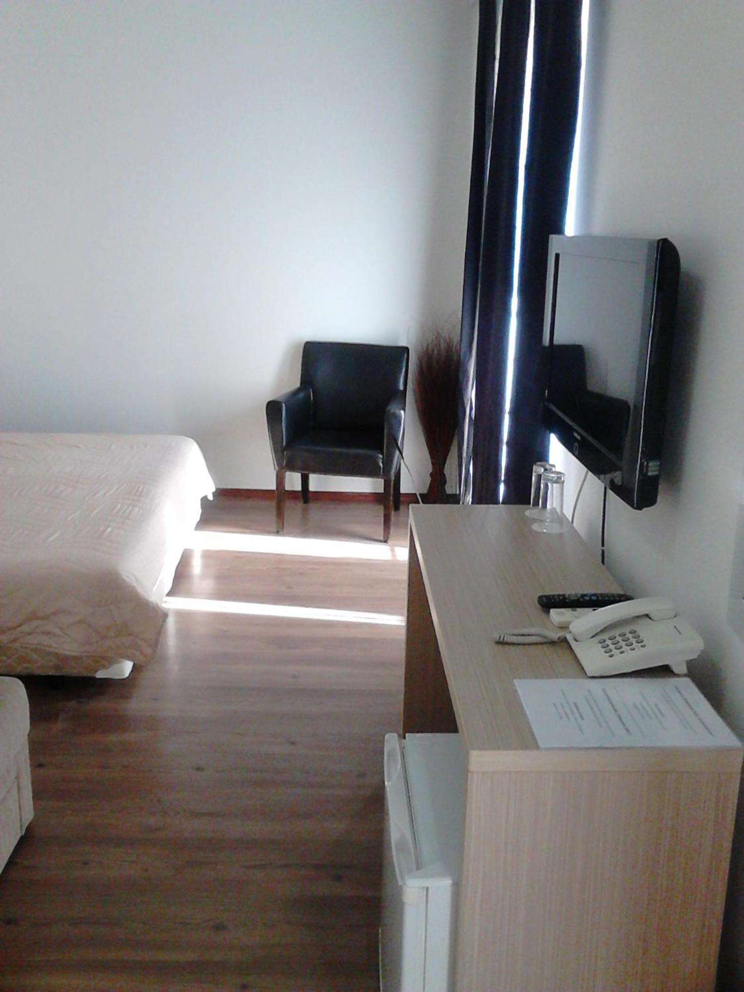 Prenociste Konstantin 2008 Hotel Ni Kamer foto