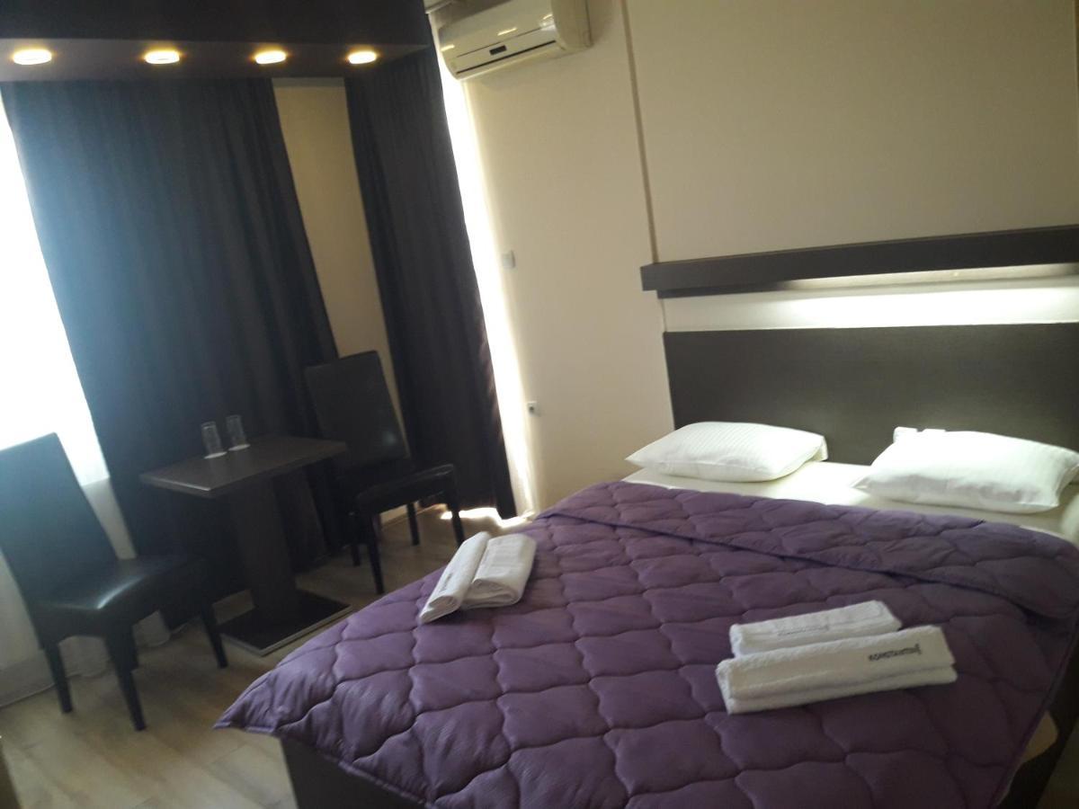 Prenociste Konstantin 2008 Hotel Ni Buitenkant foto