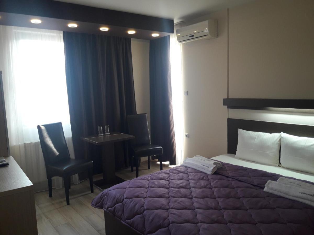 Prenociste Konstantin 2008 Hotel Ni Buitenkant foto