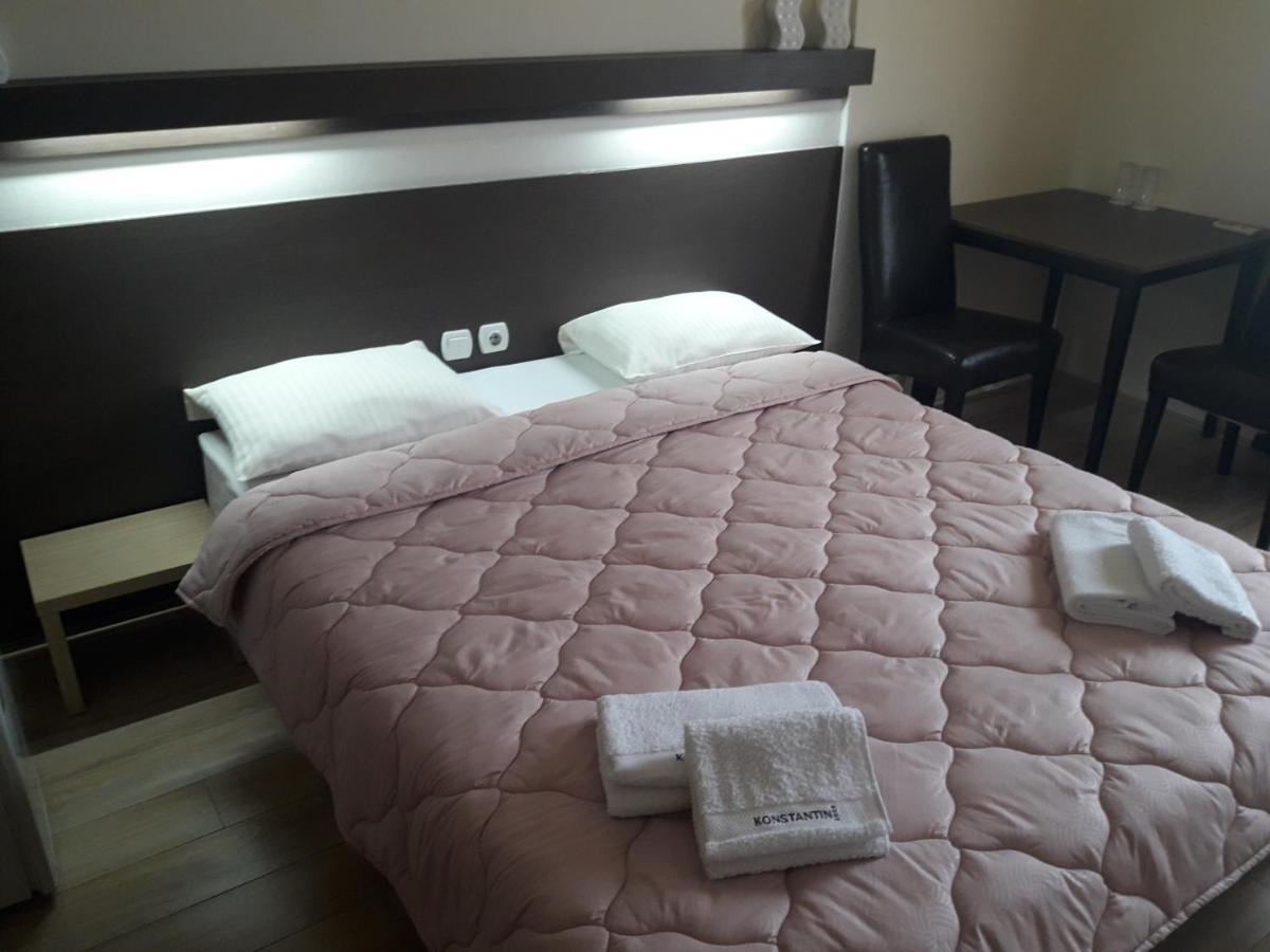 Prenociste Konstantin 2008 Hotel Ni Buitenkant foto